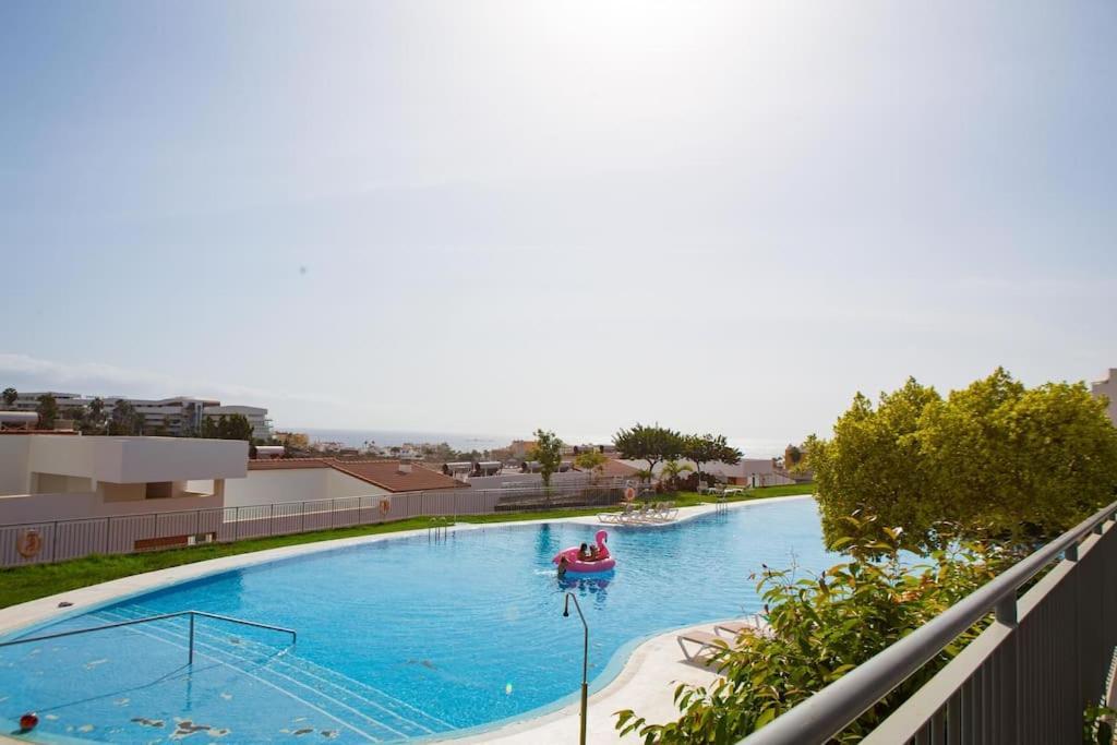 2 Bedrooms Apartment In Magnolia Golf Resort, La Caleta Costa Adeje  Extérieur photo